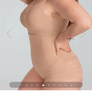 NWOT Honeylove Queen Brief Strong Support Shapewear